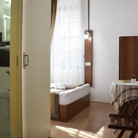 Konak Hotel Kaleici