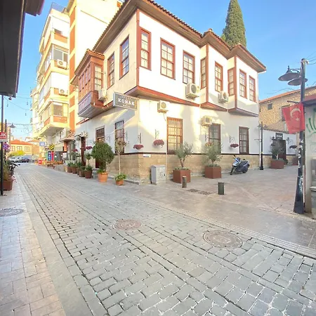 Hotel Kaleiçi 2*